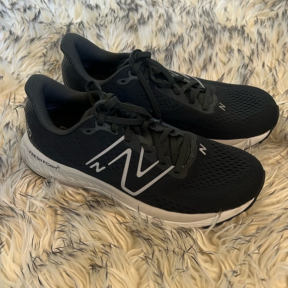 NEW BALANCE
Fresh Foam X 880v14 - Picture 1 of 5